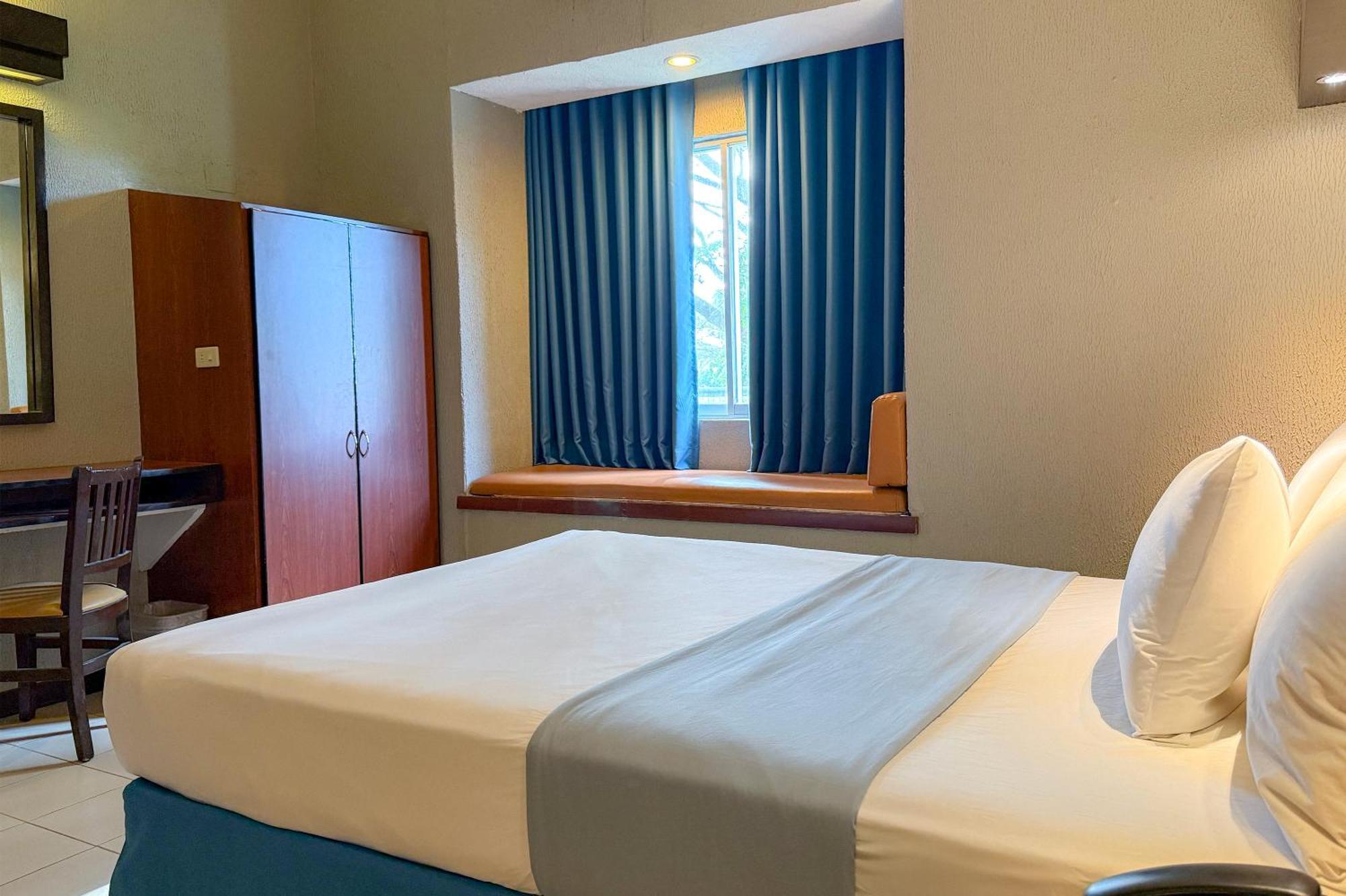 Microtel By Wyndham Eagle Ridge General Trias  Luaran gambar
