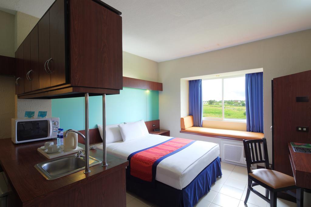 Microtel By Wyndham Eagle Ridge General Trias  Luaran gambar