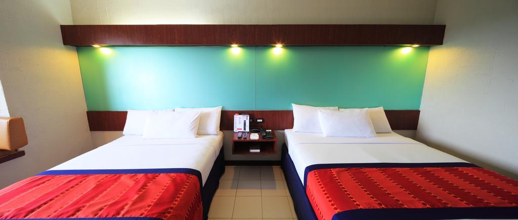 Microtel By Wyndham Eagle Ridge General Trias  Luaran gambar